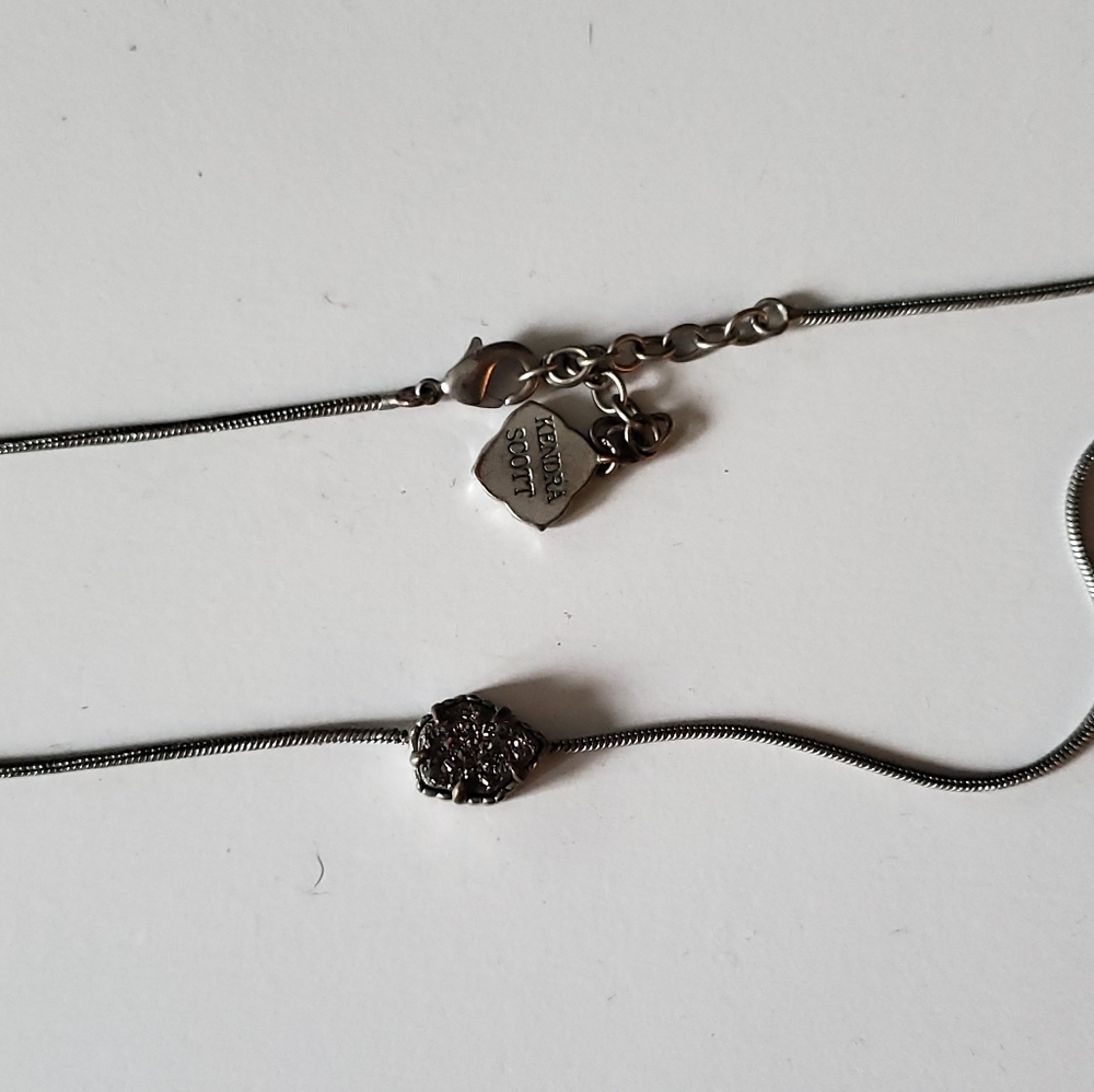 Silver Kendra Scott choker